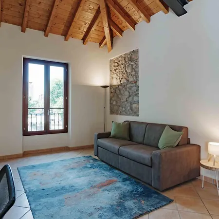 Loggia Appartamento *